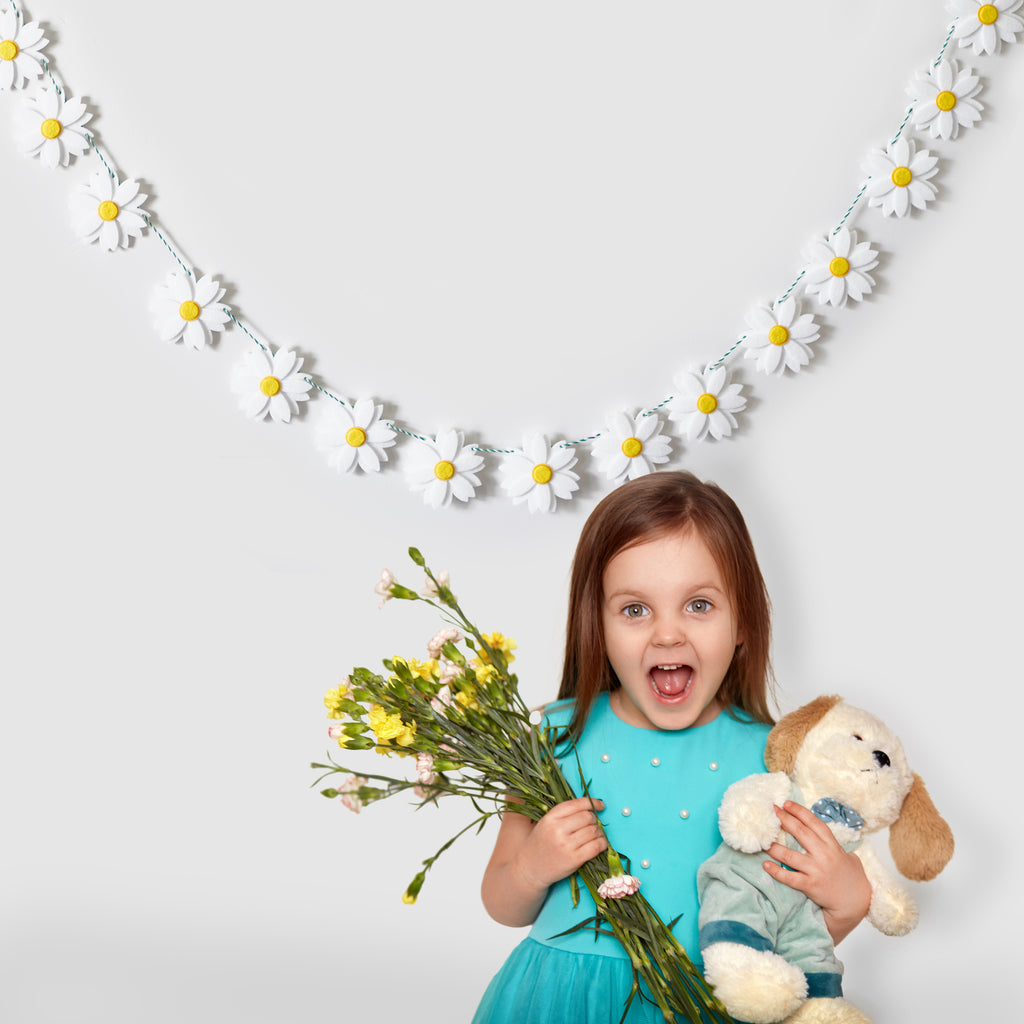 Daisy Garland