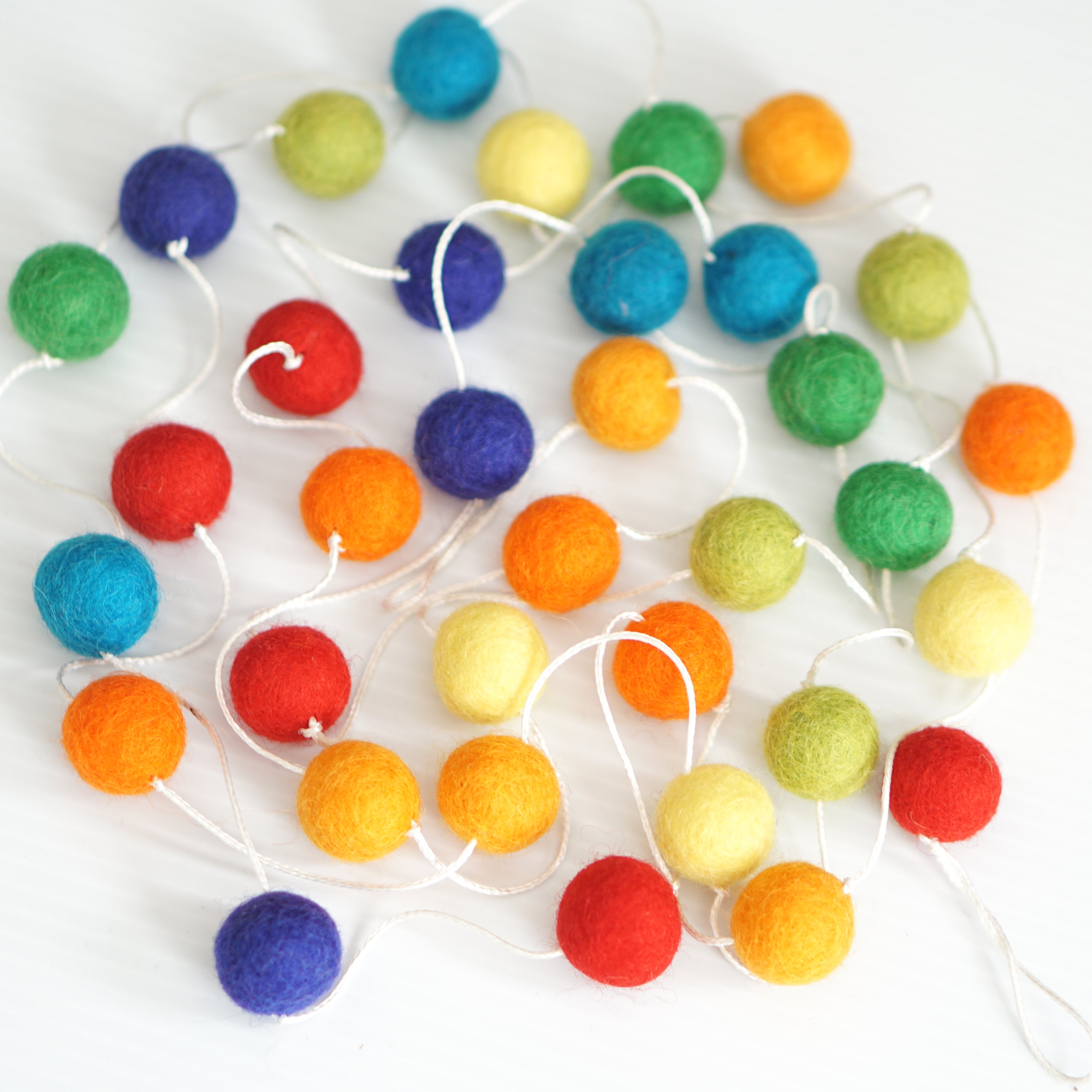 Small Ball Berry Colors Felt Ball Garland- 9ft